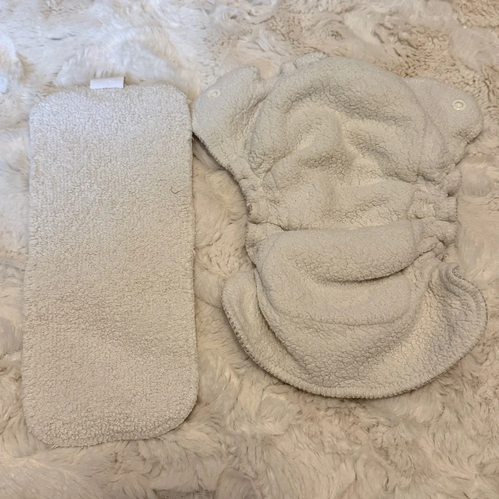 Kissa’s Size 0 Cloth Diaper with Doubler